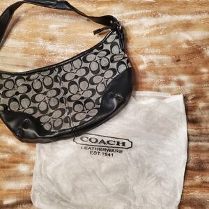 Coach Vintage Black and Gray Shoulder Purse